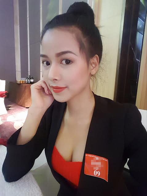 "Nữ y tá nóng bỏng nhất làng hài" khoe ảnh đời thường táo bạo - 9