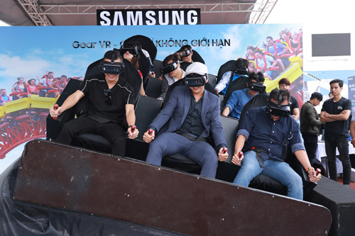 Hà Nội vỡ oà trước màn song tấu vô cực giữa công nghệ và âm nhạc - 5