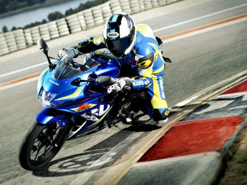 Tiết lộ lí do Suzuki đưa tân binh GSX-R150 tới Việt Nam - 3