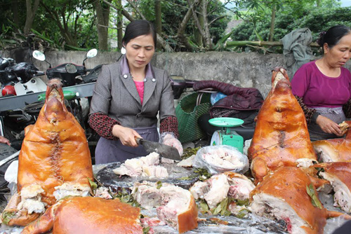 Ngắm “rừng” lợn quay ở Lạng Sơn, ai cũng phát thèm! - 3