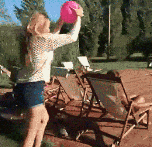 Ảnh động: Nếu bạn không tin có "báo ứng" thì… - 7