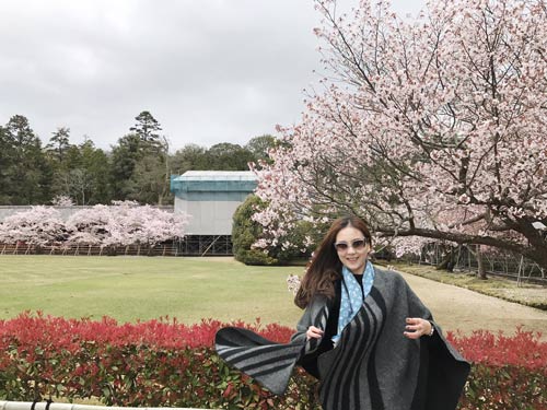 Giới trẻ Việt vi vu khắp thế giới chụp ảnh với hoa anh đào - 4