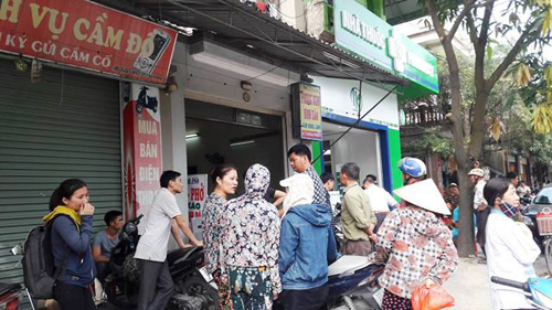 Nóng trong ngày: Cô gái trẻ rơi từ chung cư tử vong bí ẩn - 3
