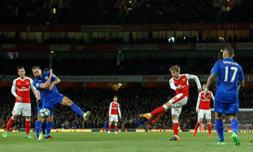 Arsenal - Leicester City: Siêu kịch tính tới phút 90+7 - 1