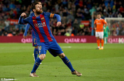 Barca & kỷ lục độc nhất vô nhị: Enrique &#34;lơ&#34; Messi, khen Gomes - 1
