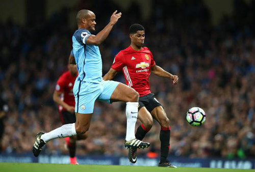 Góc chiến thuật Man City – MU: Thoát hiểm vi diệu - 2