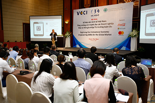 Coca-Cola và nỗ lực hỗ trợ Việt Nam ghi dấu ấn tại APEC 2017 - 1
