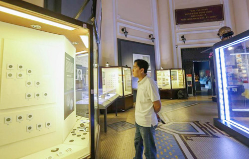Tận thấy “kho báu” được trưng bày ở trung tâm Sài Gòn - 1