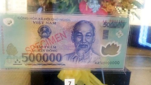 Tận thấy “kho báu” được trưng bày ở trung tâm Sài Gòn - 21