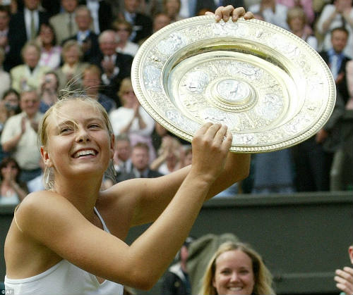 Sharapova không cần “đi cửa hậu” dự Roland Garros, Wimbledon - 3