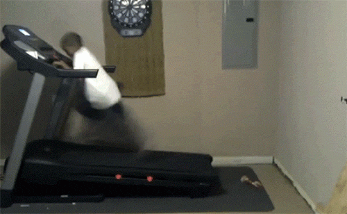 Ảnh động: Những cú ngã đau đớn đầu đời - 5