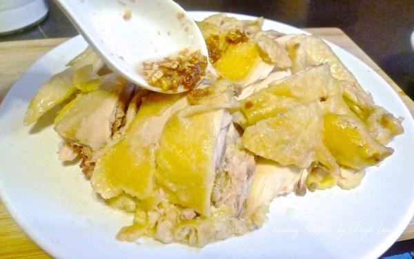 Ngày nghỉ trổ tài làm gà hấp mỡ hành tuyệt ngon đãi cả nhà - 6