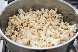 Tuyệt chiêu nổ bỏng tại nhà mà không cần lò vi sóng - 5