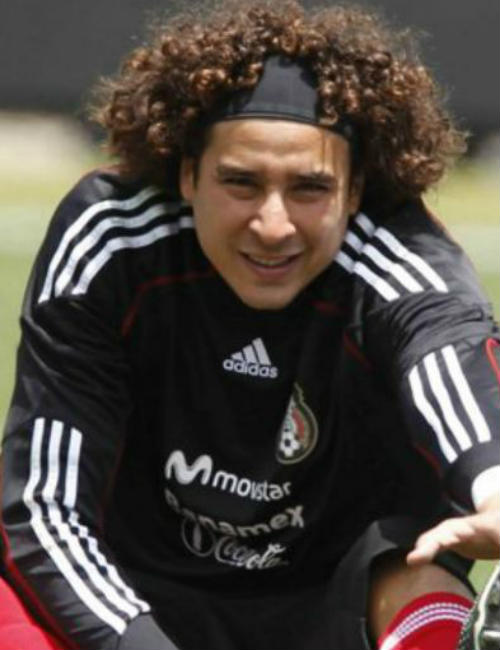 Ngỡ ngàng “bản nhái” sao bóng đá: Messi, CR7 cũng choáng - 13