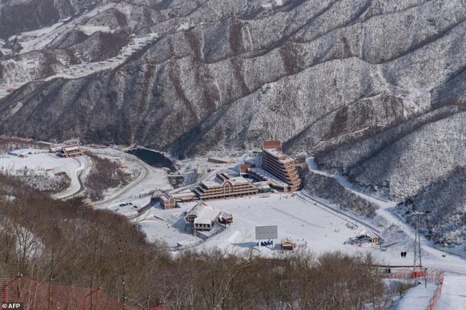 &#34;Đột nhập&#34; khu trượt tuyết duy nhất của Triều Tiên - 1
