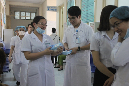 Boni-Smok, chắp cánh niềm tin cho người nghiện thuốc lá - 3