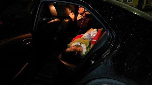 Chia sẻ xúc động của hai thanh niên cứu sản phụ đẻ rơi - 2