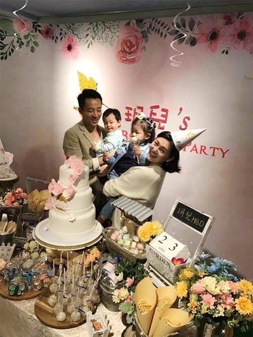 "Phát hờn" hội mỹ nhân nức tiếng Cbiz đã đẹp lại lấy chồng giàu sụ - 2