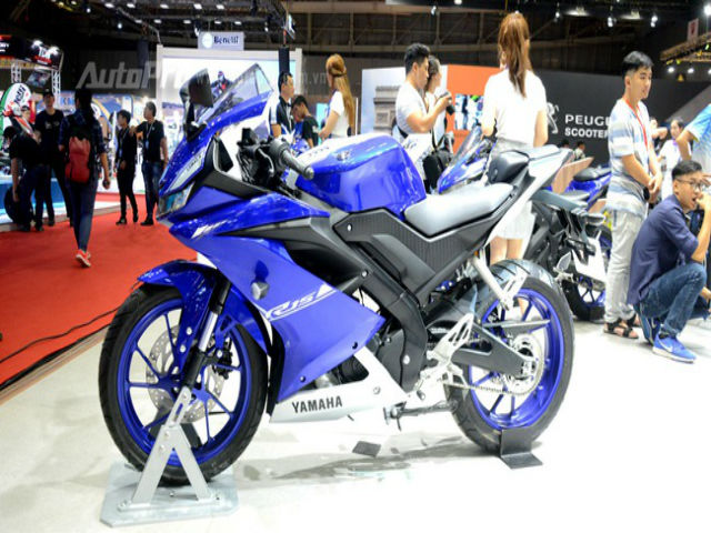 Yamaha YZFR15 2017 chính hãng giá 93 triệu đồng tại đại lý  Xe máy