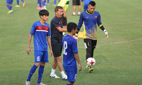 Tin HOT bóng đá tối 7/5: Chốt 21 cầu thủ U20 Việt Nam dự World Cup - 1