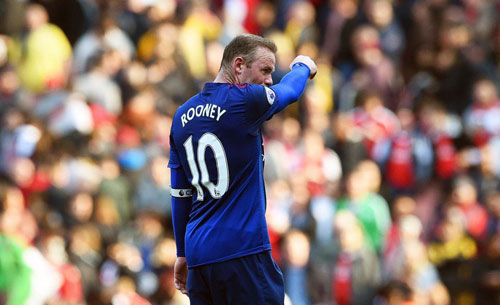 MU thua Arsenal: Tồi tệ quá, tượng đài ghi bàn Rooney! - 2