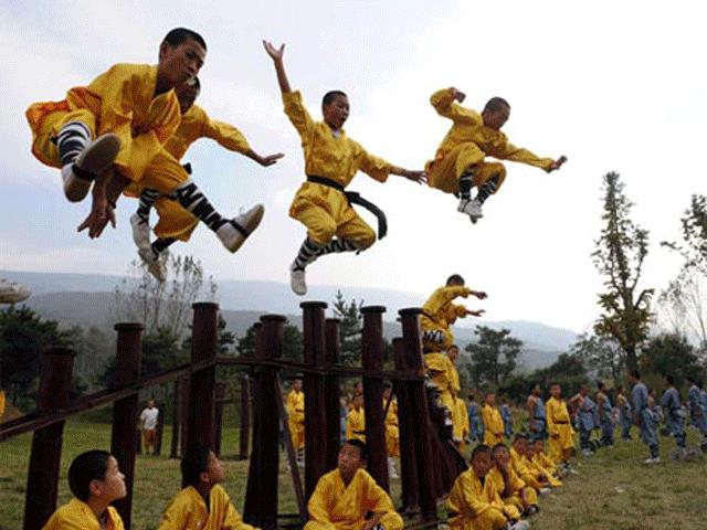 Võ Trung Quốc bị MMA sỉ nhục: Nghìn năm lừng lẫy, giờ như phù du