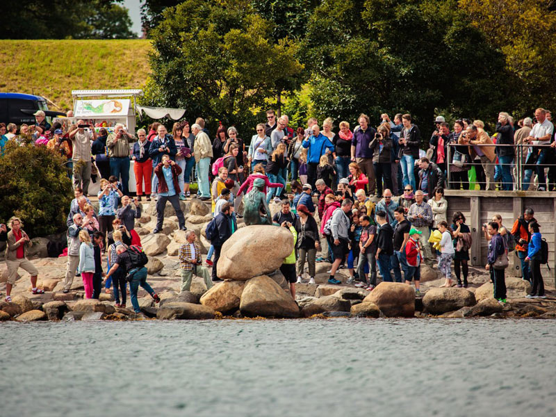 10 thành phố người dân kiếm được nhiều tiền nhất thế giới - 10