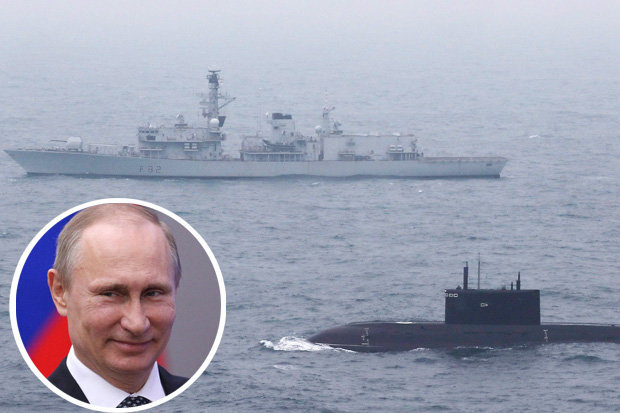 Tàu ngầm tấn công Nga tiến sát eo biển Anh - 1