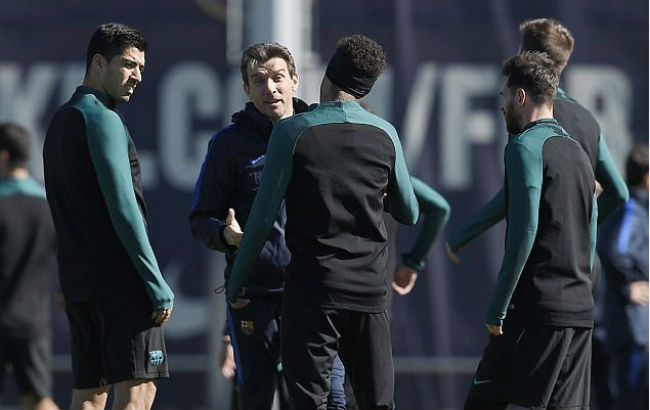 Vụ Neymar cãi trợ lý: Barca cần chất thép của một Sir Alex - 1