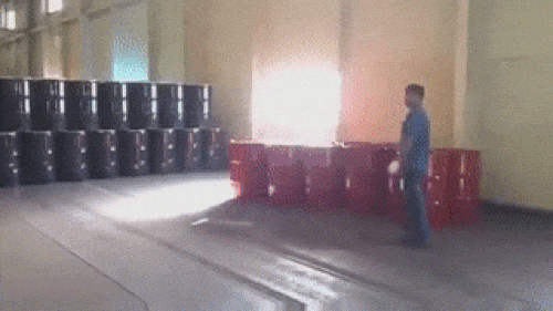 Chân dung những kẻ láu cá thích "việc nhẹ lương cao" - 5