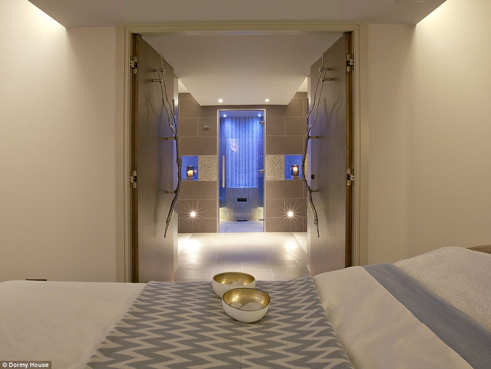 Nội thất sang trọng trong khách sạn có dịch vụ spa tốt nhất nhì nước Anh - 7