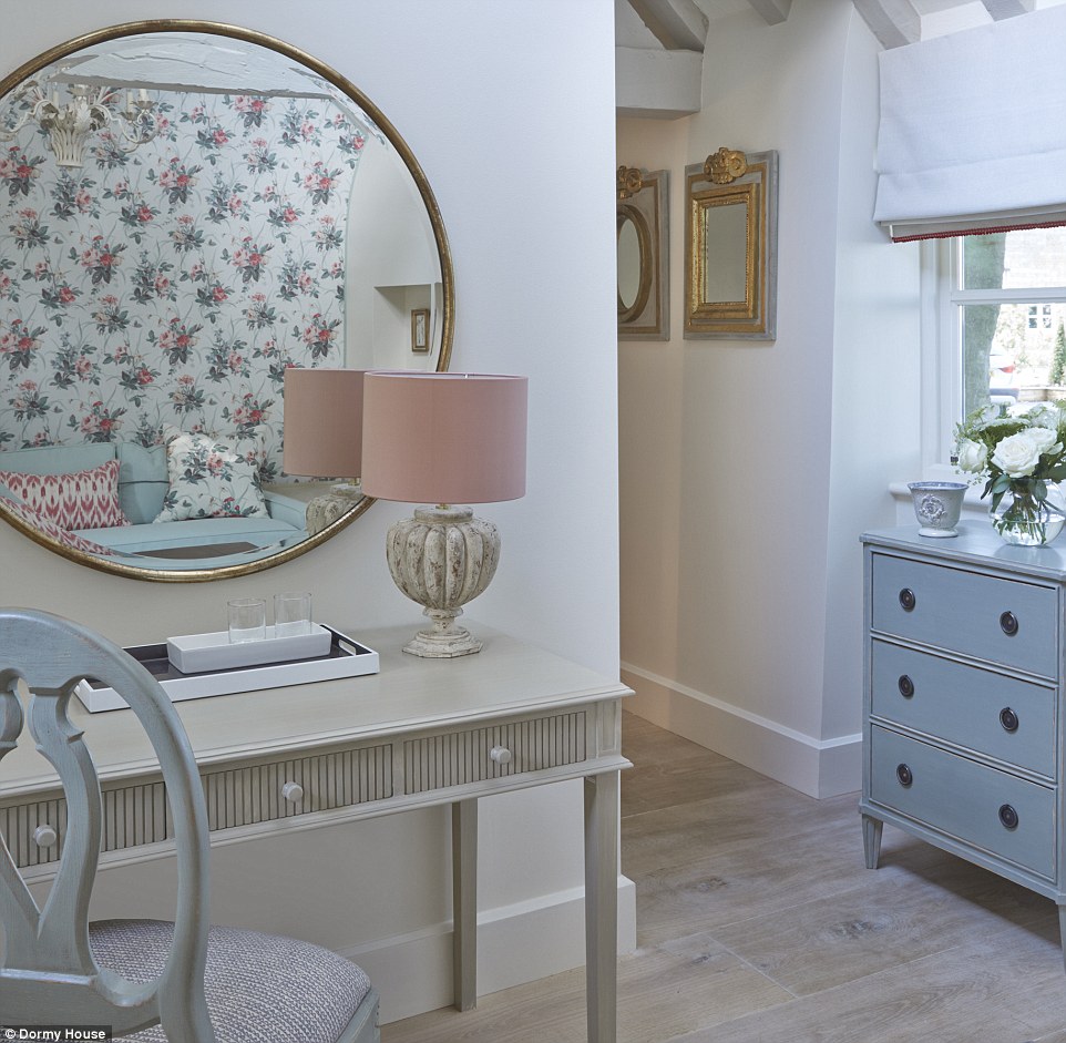 Nội thất sang trọng trong khách sạn có dịch vụ spa tốt nhất nhì nước Anh - 13