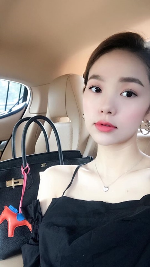 Choáng khi mỹ nhân Việt tháo bỏ kính râm - 6