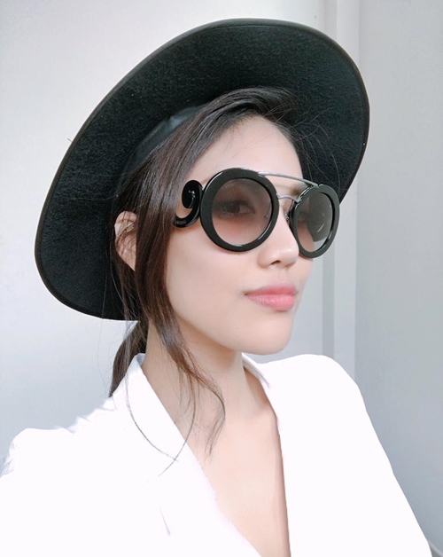 Choáng khi mỹ nhân Việt tháo bỏ kính râm - 9