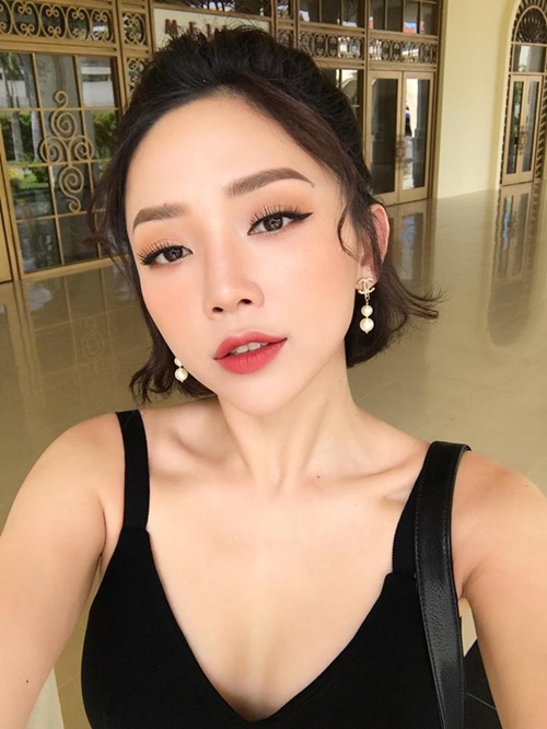 Choáng khi mỹ nhân Việt tháo bỏ kính râm - 10