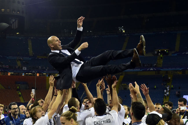 Real - Zidane vào chung kết cúp C1: Thiên tài hay kẻ &#34;ăn may&#34; - 1