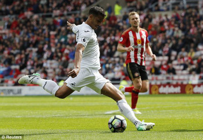 Chi tiết Ngoại hạng Anh vòng 37: "Phao cứu sinh" đất khách (KT) - 4