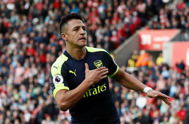 Sanchez bùng nổ: Chào hàng MU, Man City hay cứu Wenger - 3