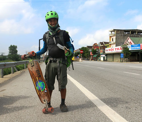 Phượt thủ xuyên Việt bằng ván trượt đặt chân tới xứ Nghệ - 2