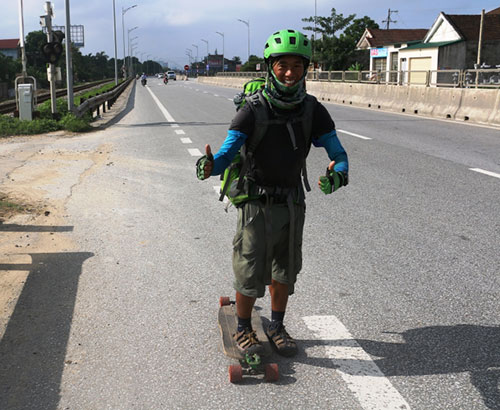 Phượt thủ xuyên Việt bằng ván trượt đặt chân tới xứ Nghệ - 3