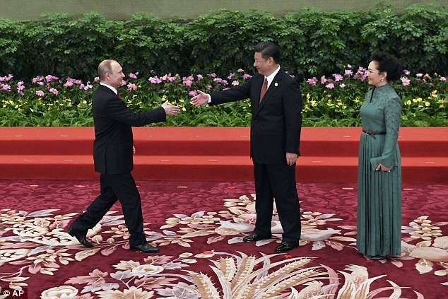 Video: Putin trổ tài piano tại nhà riêng Tập Cận Bình - 2