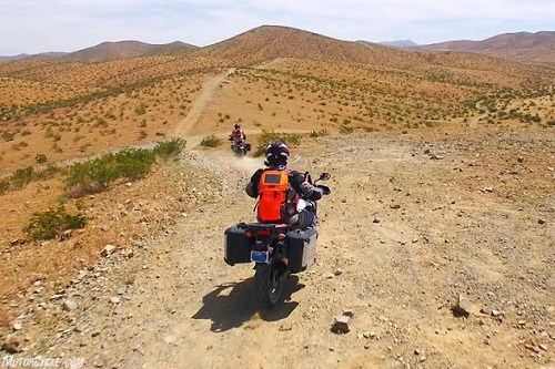 Lựa chọn KTM 1090 Adventure R hay Honda CRF1000L Africa Twin? - 4