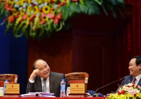Thủ tướng:'Không phải ngứa trên đầu lại gãi dưới chân' - 2