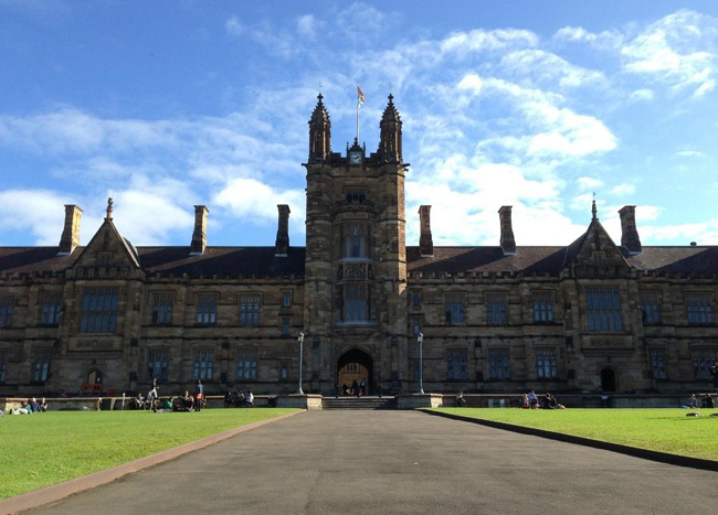 Đại học Sydney được thành lập năm 1850, là trường đại học lâu đời nhất Australia.