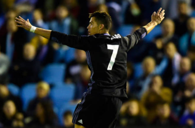 Ronaldo sút phi đạn phá kỷ lục, tự tin thâu tóm thế giới - 1