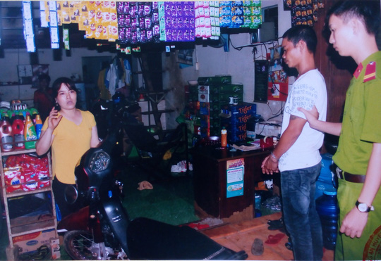 Mang xe đi cầm rồi đến cướp lại, lãnh 7 năm tù - 1