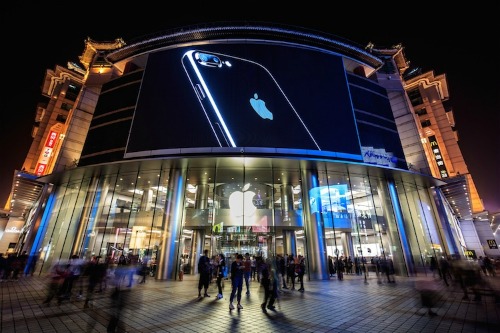 Apple “đại chiến” với nhà phát triển ứng dụng lớn nhất Trung Quốc - 1