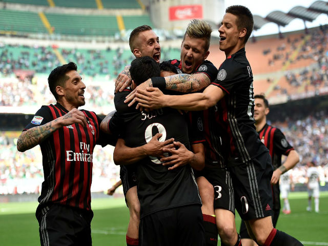 AC Milan - Bologna: San Siro mở hội trong hiệp 2