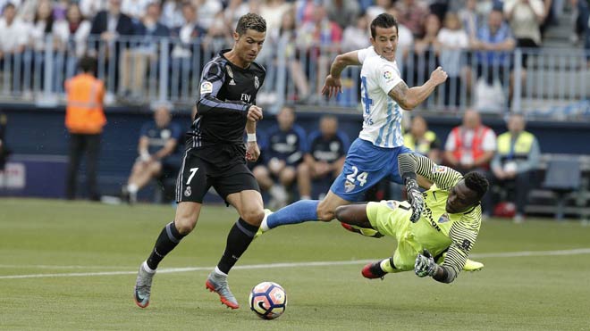 Malaga - Real Madrid: Ronaldo chắp cánh vinh quang - 1