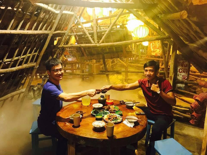 Kiệt tác khu ẩm thực ‘ven sông’ đẹp mê hồn giữa trung tâm Hà Nội - 3